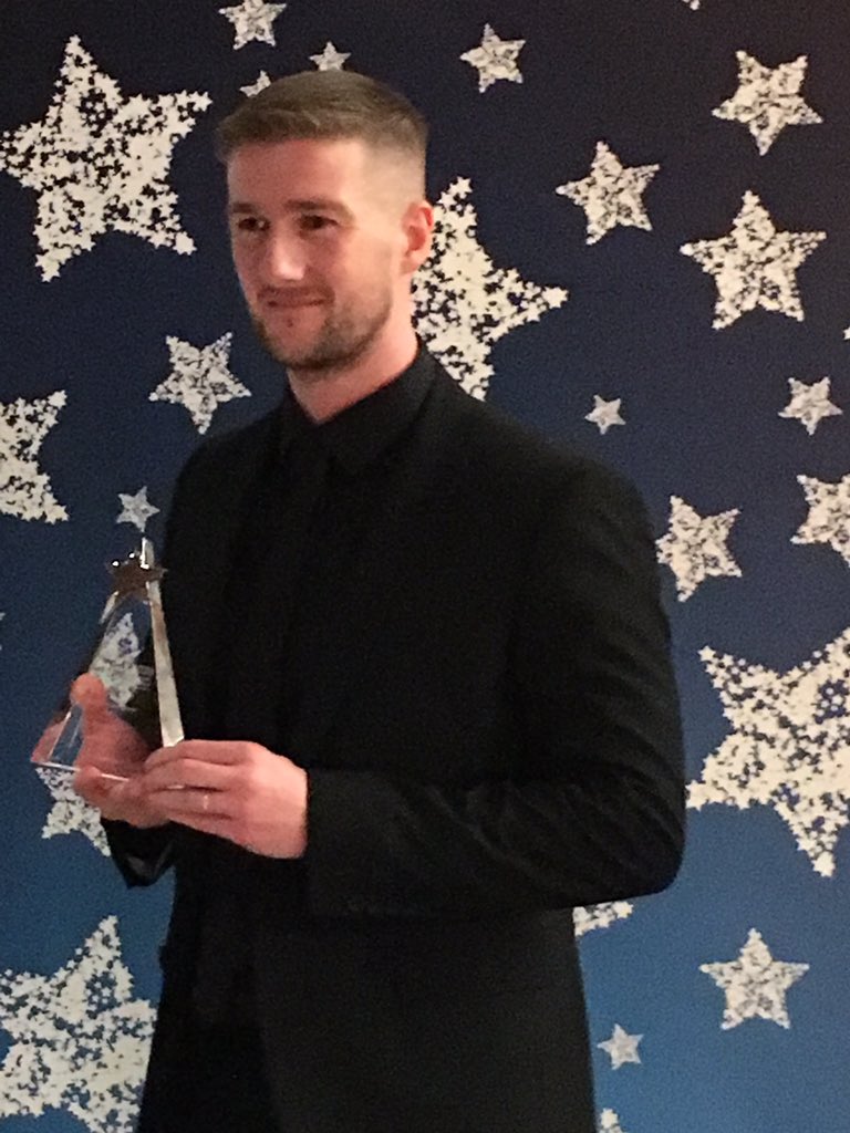 CNTWNHS's tweet photo. Our Unsung Hero award celebrates someone whose contribution often goes unrecognised. The award goes to… Mark Downey.

Mark used his lunchbreak to run hugely popular staff fitness bootcamp sessions and is described by his team as hugely encouraging and motivating. #NTWStars https://t.co/uk5Gl9YLX4
