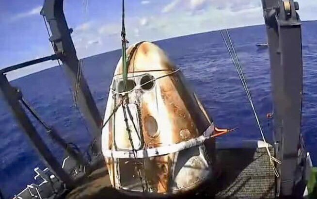 astro_kimbrough's tweet image. Incredible day for @spacex and @nasa as the SpX Demo-1 spacecraft splashed down in the Atlantic. Honored to be a part of the recovery team #spacex #nasa