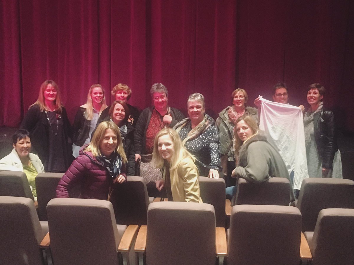 Happy #InternationalWomansDay2019  <a href="/MWChoirs/">Military Wives Choirs</a> #shawbury #militarywives #britisharmy #RAF #RoyalNavy #proud #Fierce #women #singing #friendship <a href="/RAF_Shawbury/">RAF Shawbury</a>