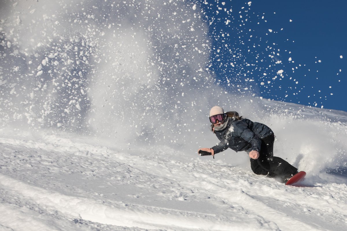 CanadaSnowboard's tweet photo. This one is for all the ladies, fearless in their pursuit to redefine their limitations. At Canada Snowboard we proudly support and celebrate our female athletes, coaches, officials , judges, staff and leaders in our strive to #balanceforbetter
https://t.co/NjOawWkVIm https://t.co/bZzrAgmlll