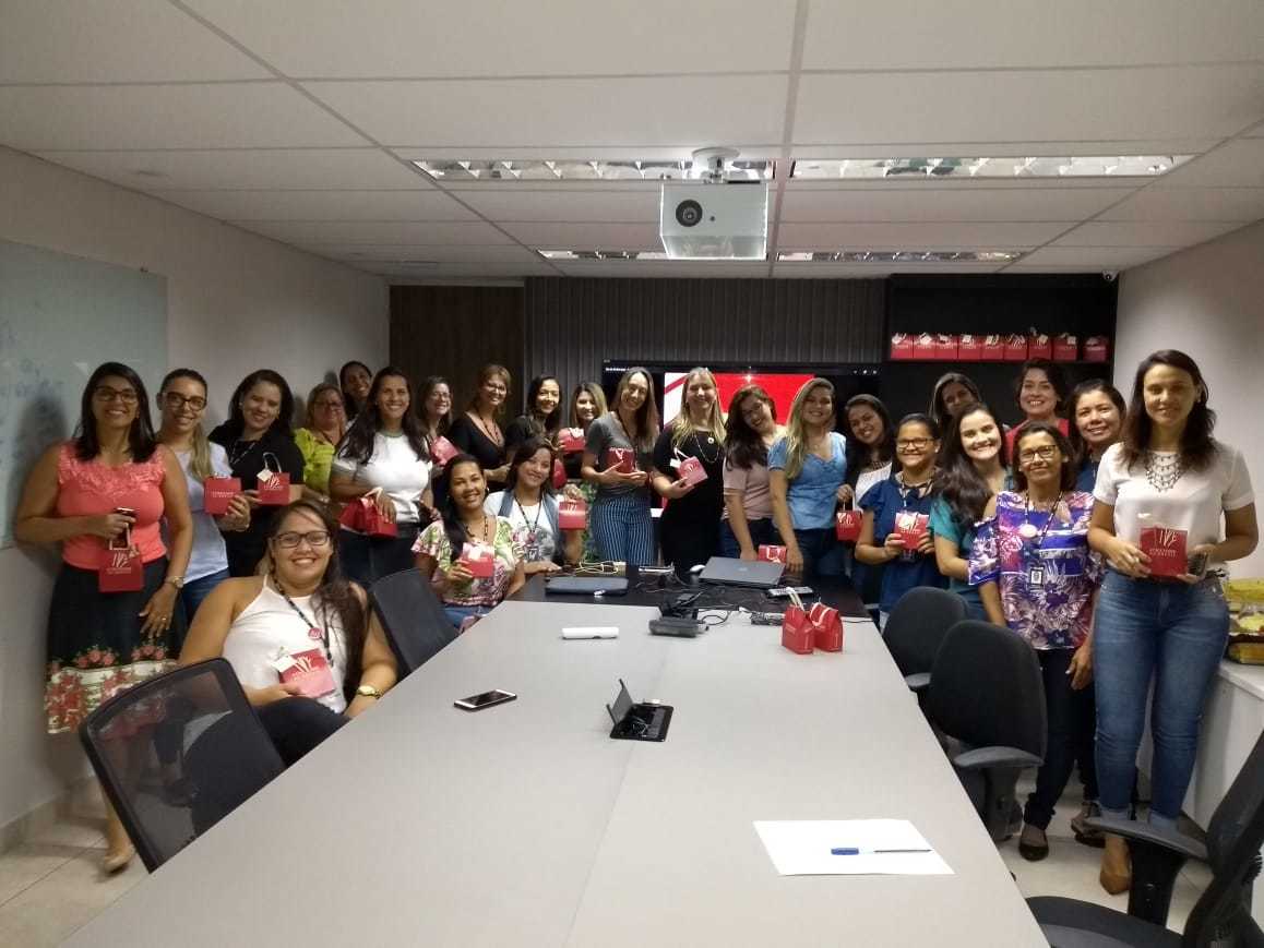 AlooTelecom_'s tweet photo. Hoje homenageamos as grandes profissionais da Aloo Telecom! Na ocasião, tivemos um momento de celebração, de reconhecimento e confraternização entre as mulheres que fazem a Aloo ser a empresa que é.
Feliz dia internacional da mulher!
#AlooTelecom #diainternacionaldamulher https://t.co/iLUwaxfQSo