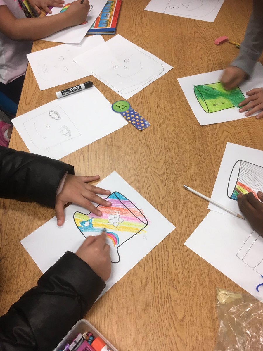 pattieroom211's tweet photo. Round two of bringing #functionaltext to life! Today we made a craft and students had to write up the directions and materials afterward! #pattiepanthers https://t.co/kfVf6iOPer