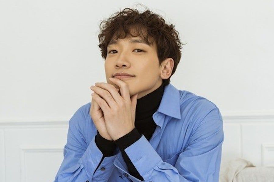 SoompiSpanish's tweet photo. #Rain habla sobre el intenso entrenamiento de ciclista que soportó por su película deportiva https://t.co/7ttJGTGvoI https://t.co/9vFaQ1MOMj