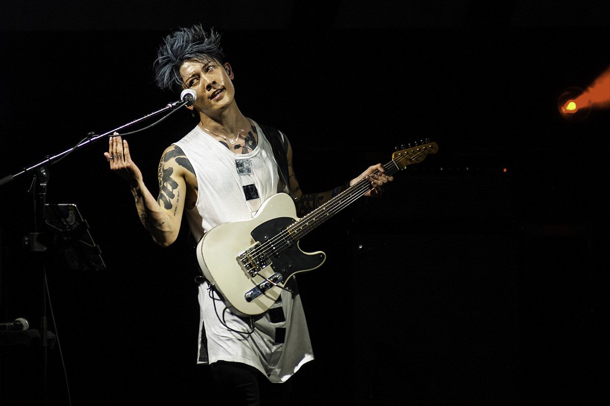 JRock_247's tweet photo. More @JRock_247 photos from @MIYAVI_OFFICIAL #SamuraiSessionsVol3 album release party at El Rey!
#SS3 #Miyavi @MIYAVI_STAFF
https://t.co/u69koUJlkh https://t.co/a8nmzrmcn0