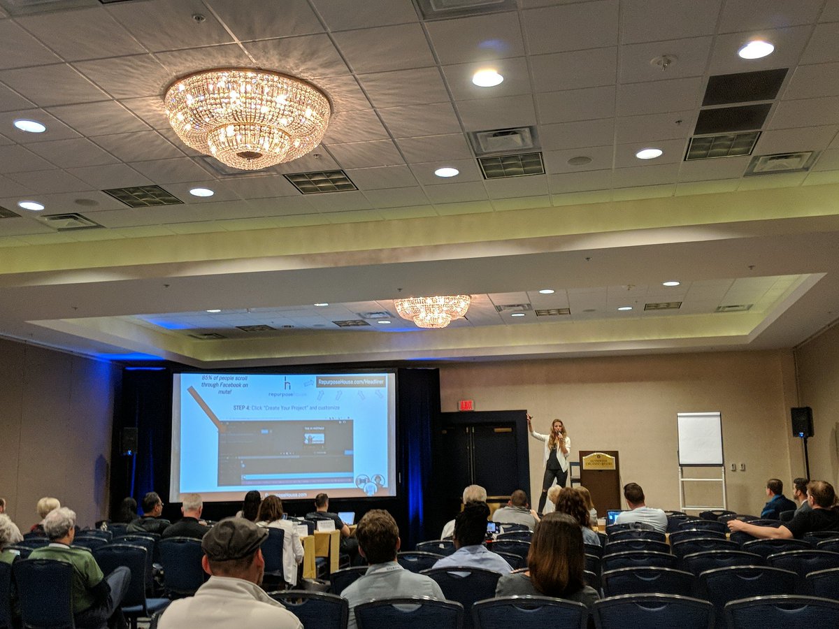 wavve's tweet image. &quot;Don&apos;t forget your captions when creating #audiograms!&quot; - @WeisingerShaina at @podfestexpo

#PME19