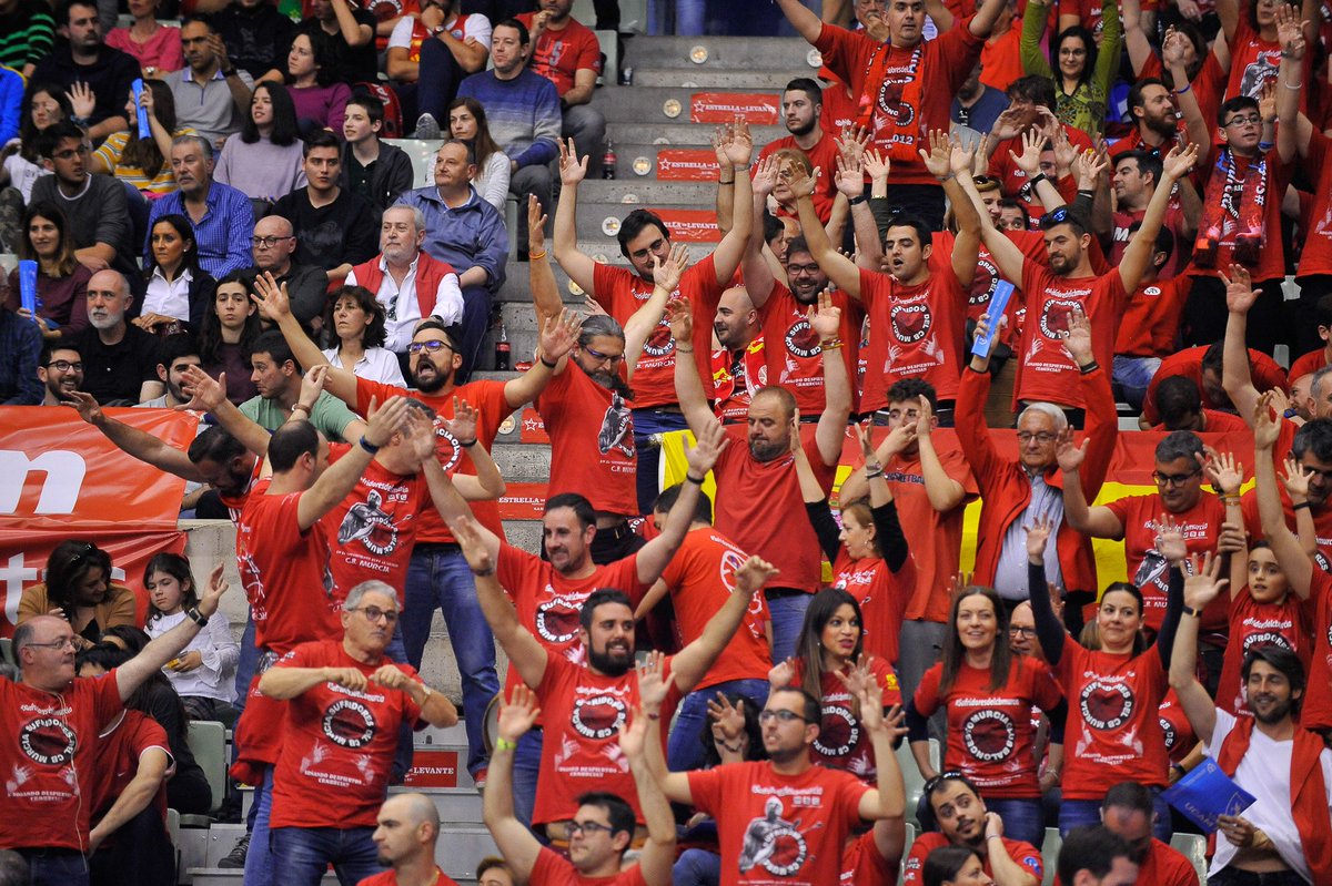 🚨 VIAJE CERRADO 🚨
🎫 100 entradas disponibles = 100 entregadas. 
🚌 71 aficionados con <a href="/Aurbus_oficial/">Aurbús</a> 
🚙 29 en vehículos particulares

👏👏👏👏GRACIAS 👏👏👏👏