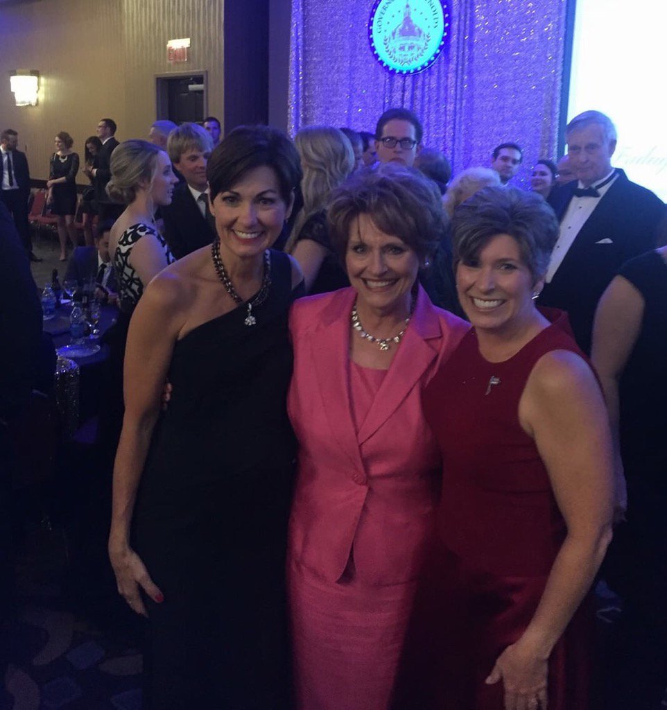 On this #InternationalWomensDay I want to give a shout out to two of the hardest working women I know... <a href="/IAGovernor/">Gov. Kim Reynolds</a> <a href="/KimReynoldsIA/">Kim Reynolds</a>
and <a href="/SenJoniErnst/">Joni Ernst</a> 

You make Iowans proud! #iagop