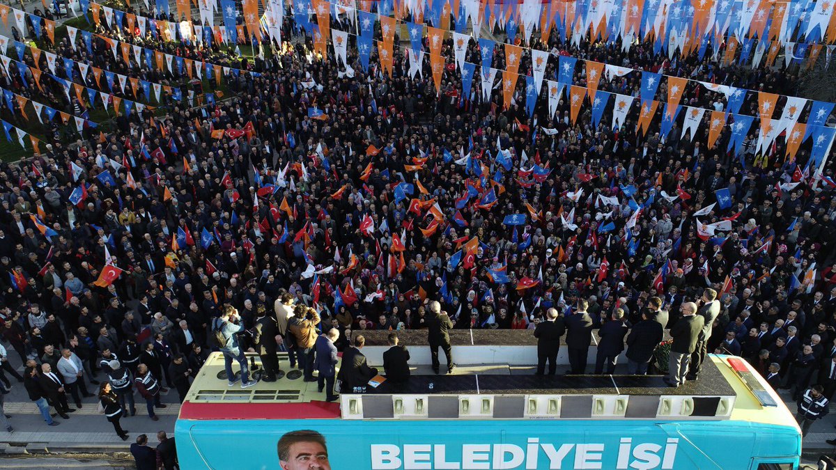 c_ozdemr's tweet photo. Ak Parti Genel Başkan VklzSayın Numan Kurtulmuş ve Ak Parti Grup Başkanımız Sayın @nacibostanci ve Amasya’yı hemşehrilerinizin katılı ile düzenlemiş olduğumuz mitingimizde bizleri yalnız bırakmayan çok değerli teşkilat mensuplarımıza ve değerli hemşehrilerime Şükranlarımı sunarım https://t.co/zuF8HLdgsr