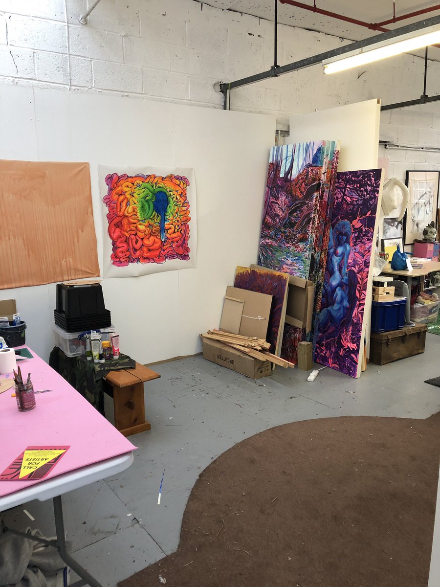 NikkiObhi's tweet photo. Art trip studio tour @StudionAmeLei #ArtLove #AmazingWorkSpace They run an art club on Saturday so check it out! https://t.co/Lk966FYSKD