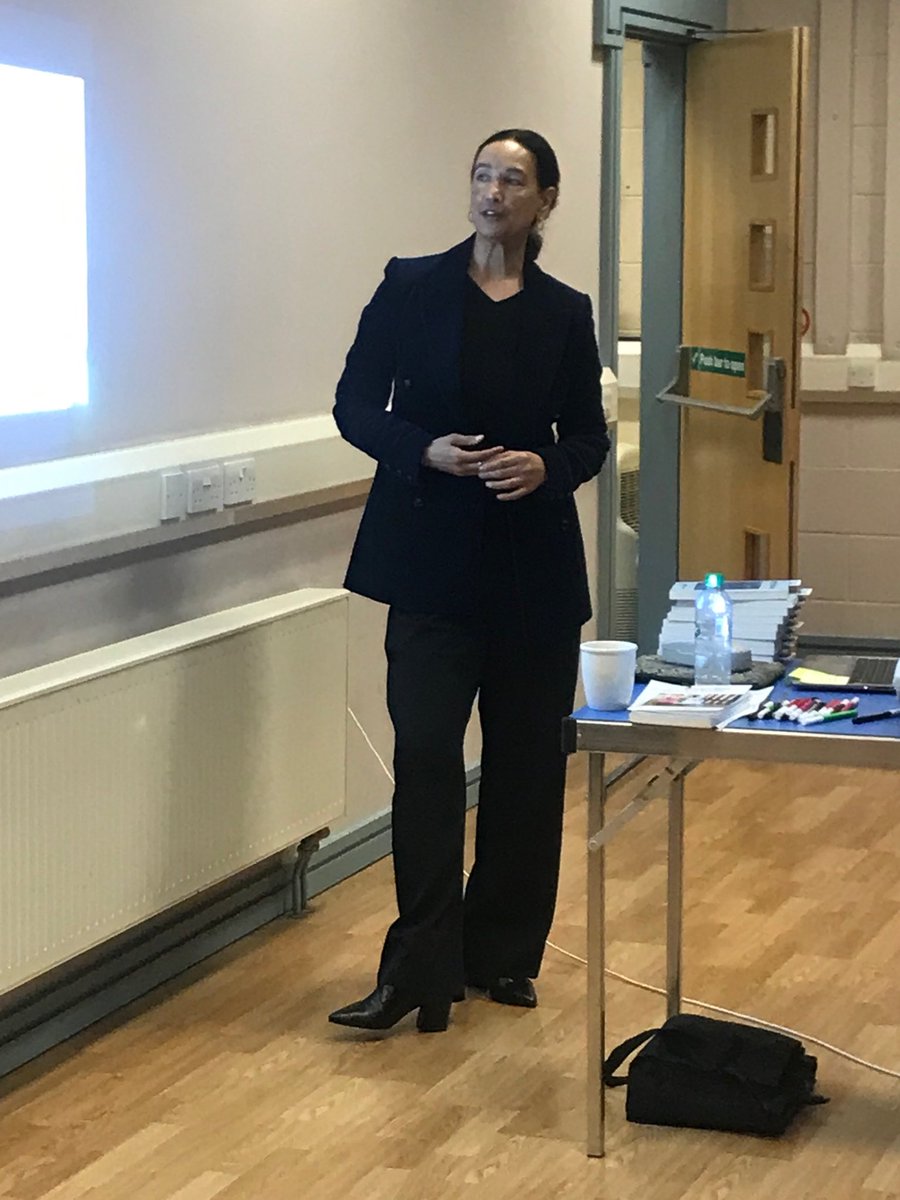 rsattar1's tweet photo. ⁦@Luidas⁩ is at Sutton celebrating International Women’s Day #IWD2019 ⁦@CEO_SuttonCVS⁩ ⁦@SuttonCouncil⁩ ⁦@ComActionSutton⁩ https://t.co/Abbuk0lkjt