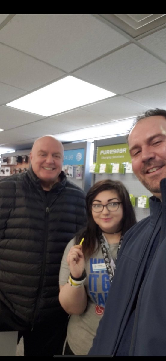 Just out assisting with the sale of a Premo DTV at the AR store on Elm Road and then as soon as I got back to my home location of Hermitage Derek closed one out for us here too! #EastIGNITE2019 <a href="/judy_cavalieri/">Judy Cavalieri</a> <a href="/BIGBizDecker/">Eric Decker</a> <a href="/sean_nork/">Sean Nork</a>  #OHPAcalypse