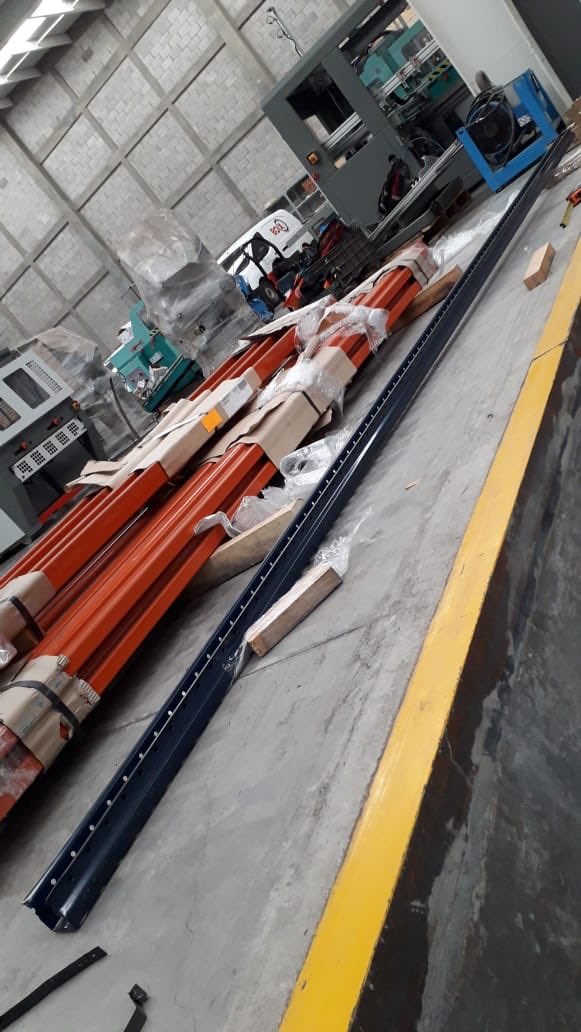CastajiOficial's tweet photo. Es admirable el trabajo de nuestros expertos y gracias a ellos es que siempre llegamos a nuestro objetivo, en #Castaji nunca dejamos de trabajar #RackSelectivo en #Boix #CastajiTeam #GoodWork #Felicidades #CadaVezMasFuertes #GarantíaYCalidad #Mecalux #Enero https://t.co/oQY8S0d7pK
