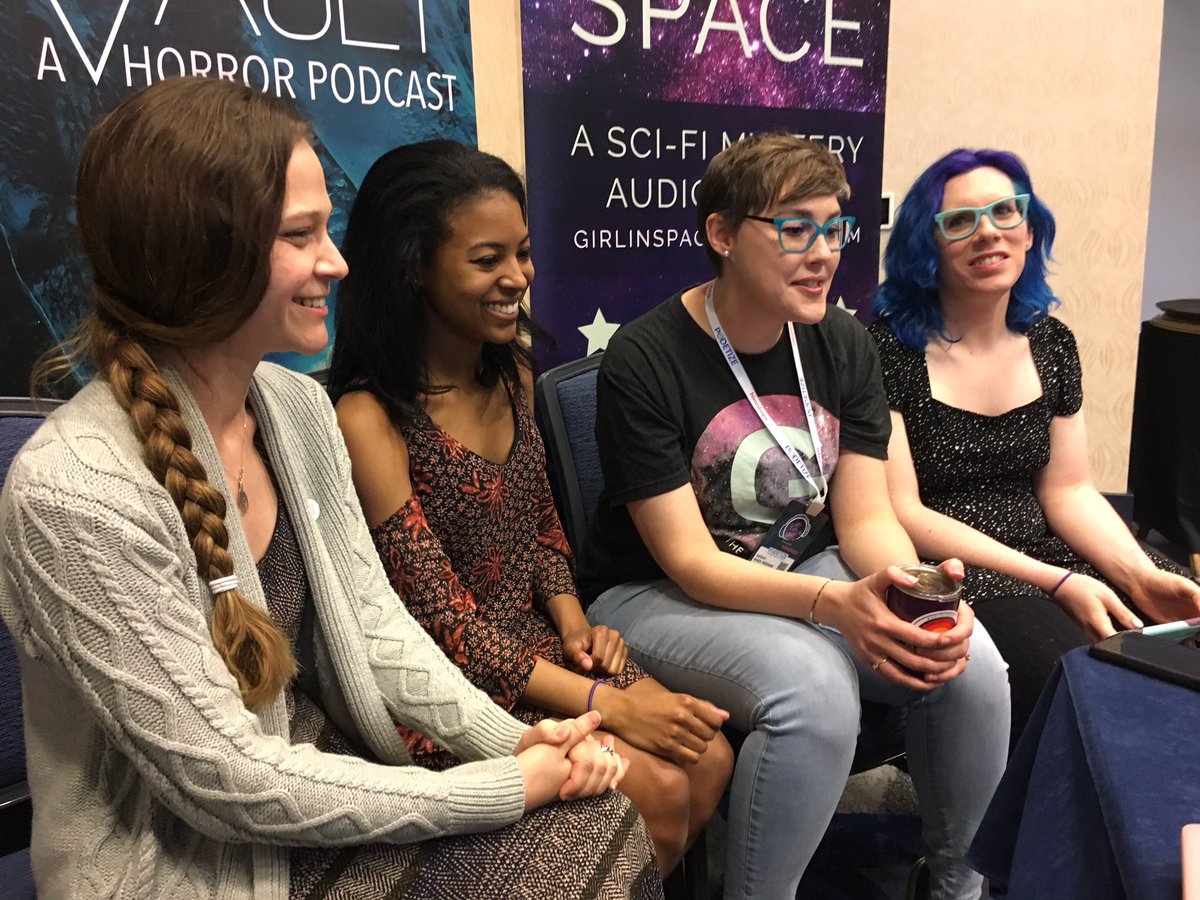passitalong's tweet image. Sitting next to these four amazing women doing a live stream about women in podcasting is making my year!!! #pme19 @girlinspacepod  @inkphemeral @StatzInk @capblackard  #InternationalWomansDay2019
