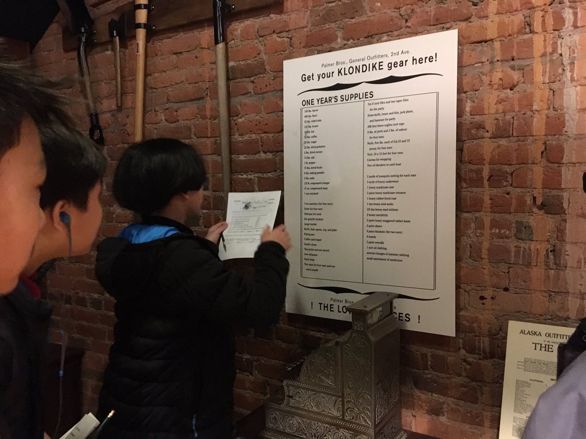MrsRBarr's tweet photo. What do you know about the history of Seattle? Today students are learning from the Klondike Gold Rush National Park! #RentonPrep #FieldTrip #ExperientialLearning  #MicrosoftEDU https://t.co/lwBVfqq1aV