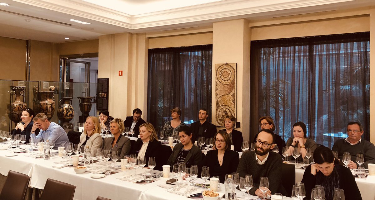 ChampagneVignerons tweet media