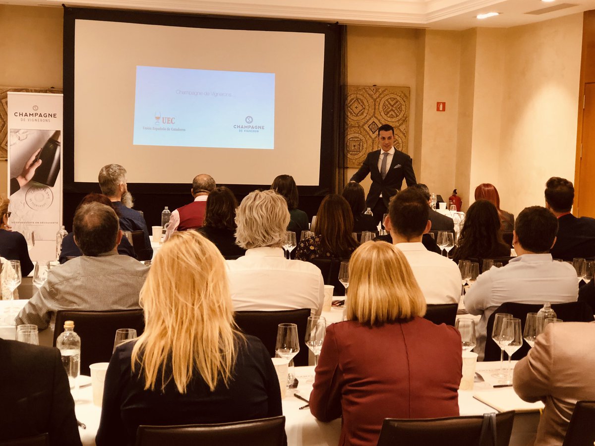 ChampagneVignerons tweet media