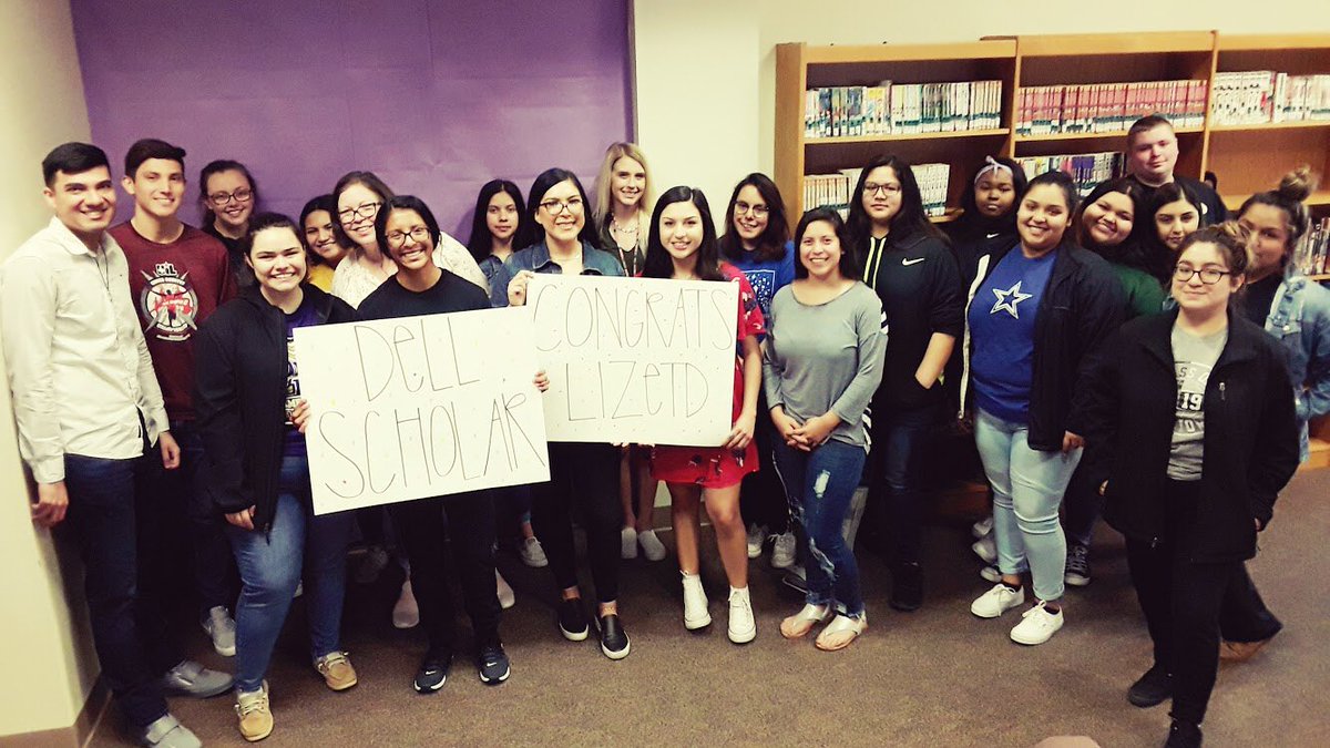 BeckeWren0331's tweet photo. Celebrating our #DellScholars19, Lizetd! She has worked so hard- hours and hours completing the application, finding financial documents, writing 8 essays- so proud of her success!! #ThisIsAVID #AHSAVID @AlvaradoHigh https://t.co/Vln9VKeCE0