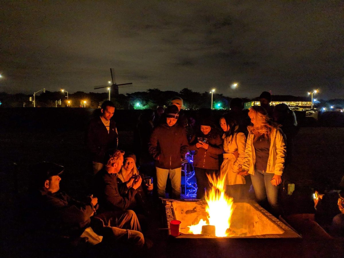 We had so many UD members and friends joining us for our first 2019 bonfire in Ocean Beach. Everyone enjoyed some yummy s'mores by the fire while having a full night of music and entertainment. 🔥 #udbayarea