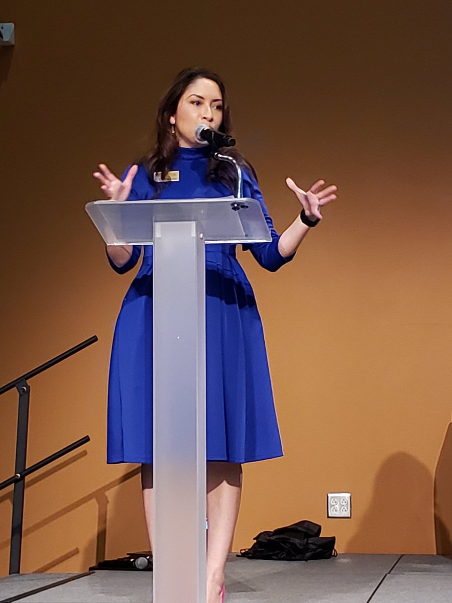 RHSLLC12's tweet photo. Karla DeCuir leading the way as the event chair at the Young Women's Leadership Symposium today. #NextinLine #leadership #txdiversity https://t.co/U2HWMIEXHT