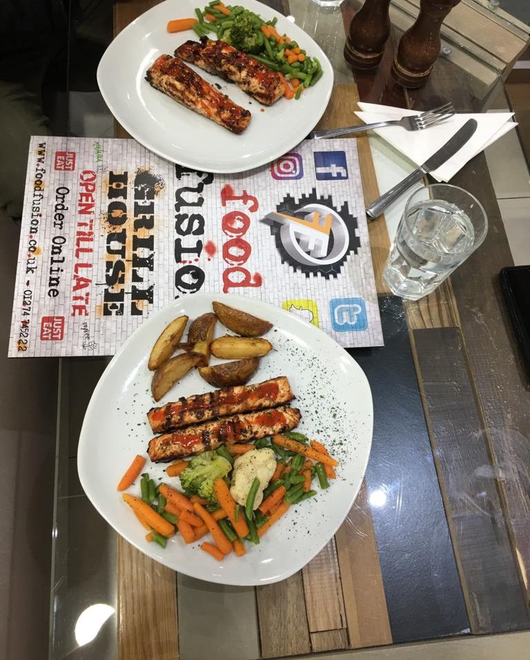 FoodFusion2's tweet photo. Looking for some super lean healthy protein? 
Then why not try our salmon steaks?
Order now 01274 745222
https://t.co/3kM8MeZ9ZC
#foodfusion #flamegrilled #cooking #cookingwithfire #bradford #food #foodporn #gymlife #eathealthy #healthyliving https://t.co/x6cpxrx0Rn