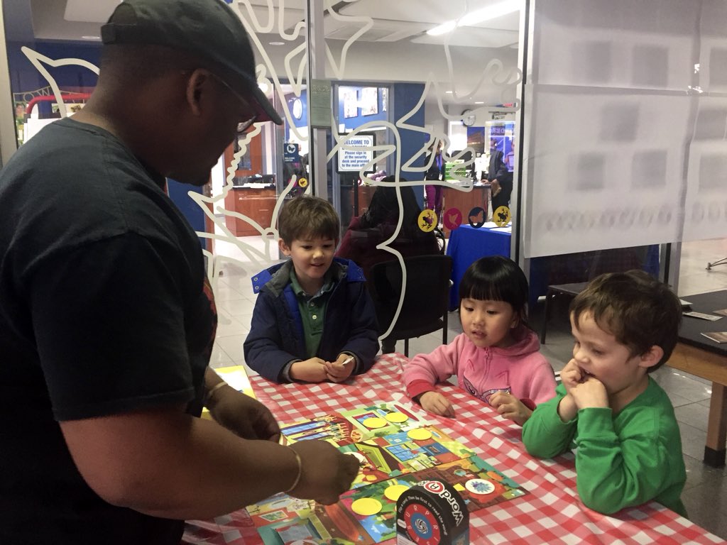 ASmith_DC's tweet image. Huge thanks to our PTO and community for making Pancakes and Literacy such a success again!