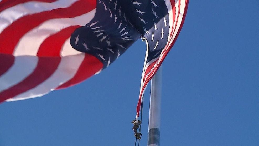 NJVVMF's tweet photo. We wish we could be there to see the faces of these Vets as they're treated to the welcome home they deserve. Kudos to @MenashaHS and the @OldGloryFlight for this fitting and warm tribute! https://t.co/eYzjAOP4sc #VetsGaveWeGive #Thanks2VietnamVets #NJVVMF https://t.co/RbtyySGqaP