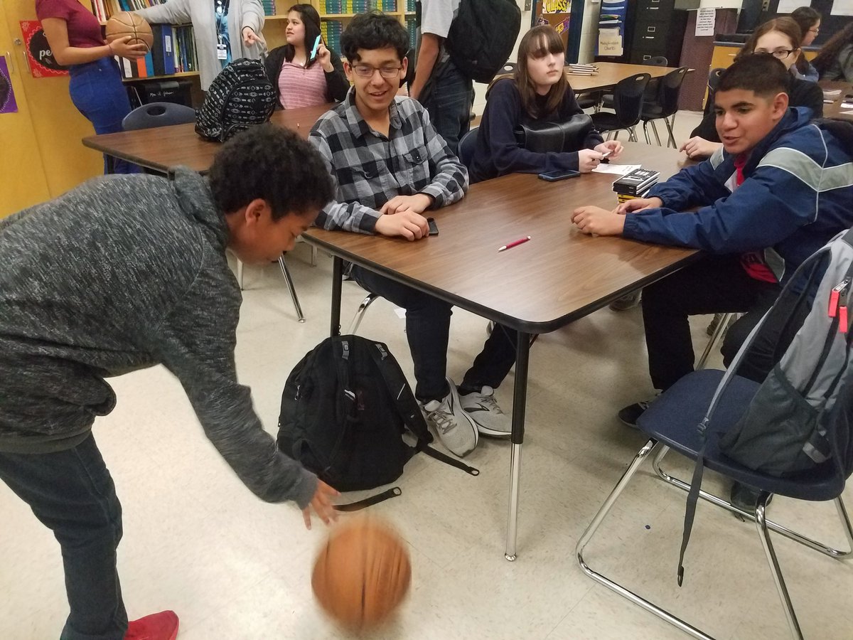 RJohn411's tweet photo. Finding Mean Absolute Deviation! #peasepride #thisispease https://t.co/tYINlCu6RQ