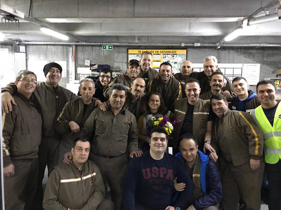 Mahmutbey Package Center Export Operation Team has celebrated the #InternationalWomansDay as a team , it is one of celebration photos in UPS Turkey today . <a href="/UPSTurkiye/">UPS Türkiye</a> <a href="/UPSEastDistrict/">TheSafEASTdistrict</a> <a href="/UPSers/">UPSers</a> @bkilicist <a href="/Luciana_C13/">Luciana Caciuleanu</a>