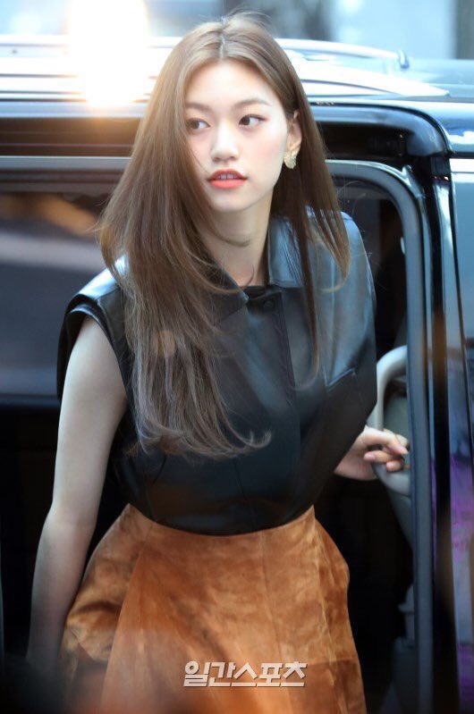 190308