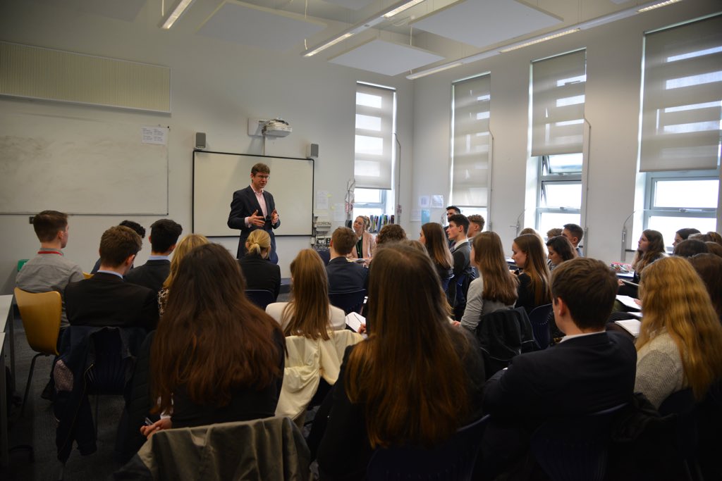 bennettmemorial's tweet photo. RR Hon Greg Clark MP @bennettmemorial with the CEC Chair Christine Hodgson and delegates and Cllr Tracy Moore to discuss environment with students and observe 10 visiting businesses meet with sixth form to consult and discuss on careers. @CareerEnt @GregClarkMP @cllrtracymoore https://t.co/eirhzSbKN1