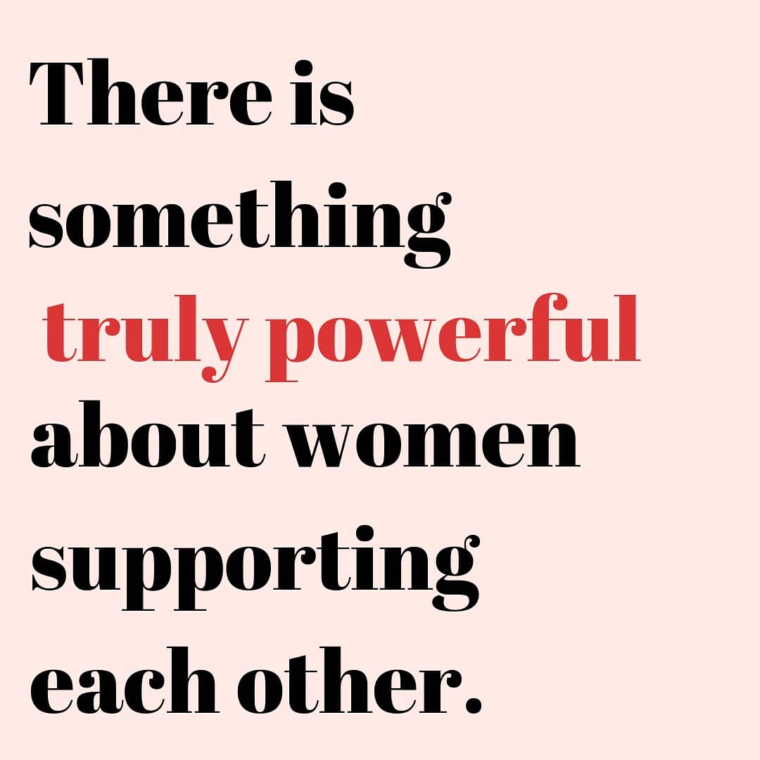 FlyBrownPinay's tweet photo. Happy #InternationalWomensDay to all my sisters out here living their best lives,  pursuing their dreams and inspiring others in the process!! 💕 https://t.co/hiApqCbBKs