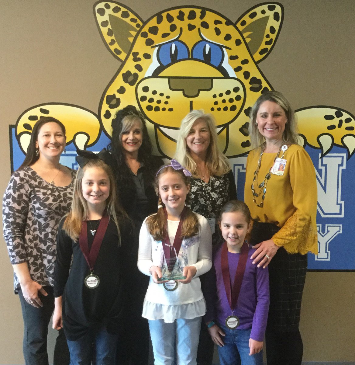 ReneEgle's tweet image. The last three days has been all about celebrating students! PICTURES!! #NISDROBOTICS @nisdexpo @NorthwestISD @JustinJags @CoxElem @KayGrangerElem @MedlinMS @NanceElementary @OAPetersonElem @CTMSBulldogs