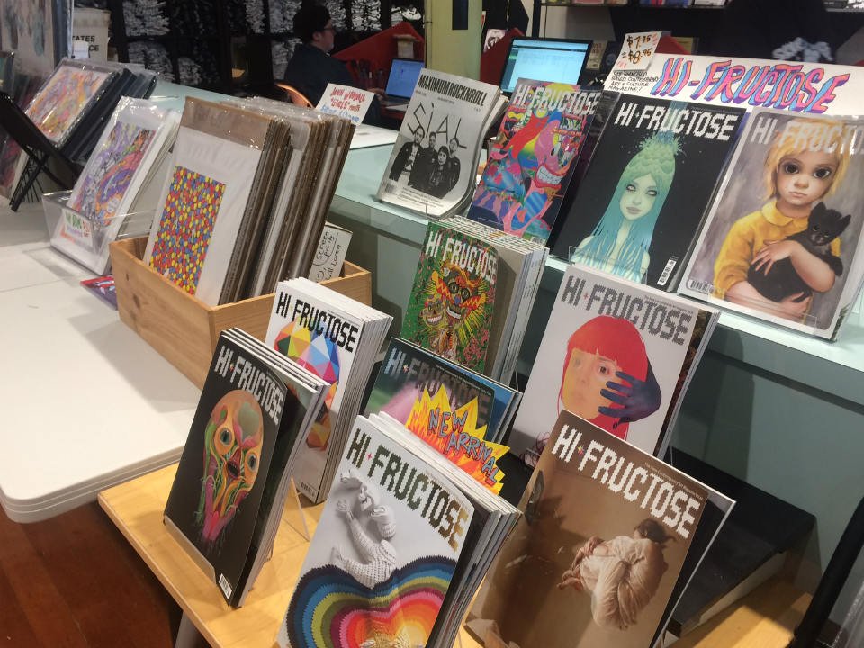 Hoodline's tweet image. Comics shop Silver Sprocket makes a move, but stays in the Haight hoodline.com/2019/03/comics…