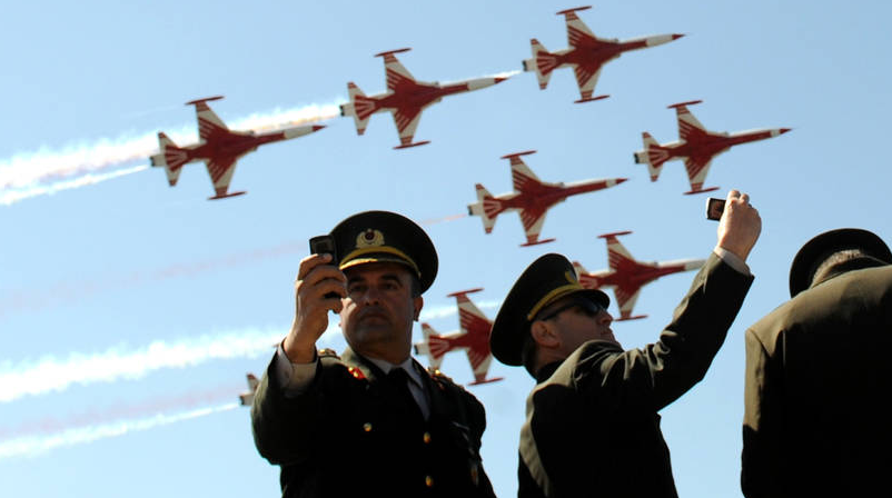 eprotothema's tweet image. #Cyberization means it’s not your #daddy’s war anymore - #Turkish #Army vs #selfies
bit.ly/2XMLeQc