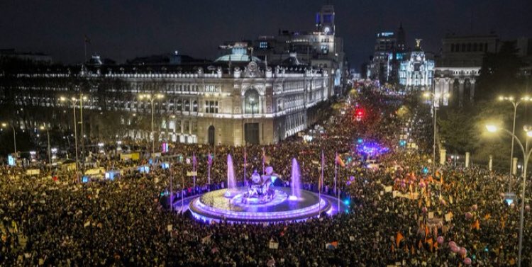 galvanguiller's tweet photo. Orgullo de ciudad. Madrid #8M https://t.co/Di0WzbCxEy