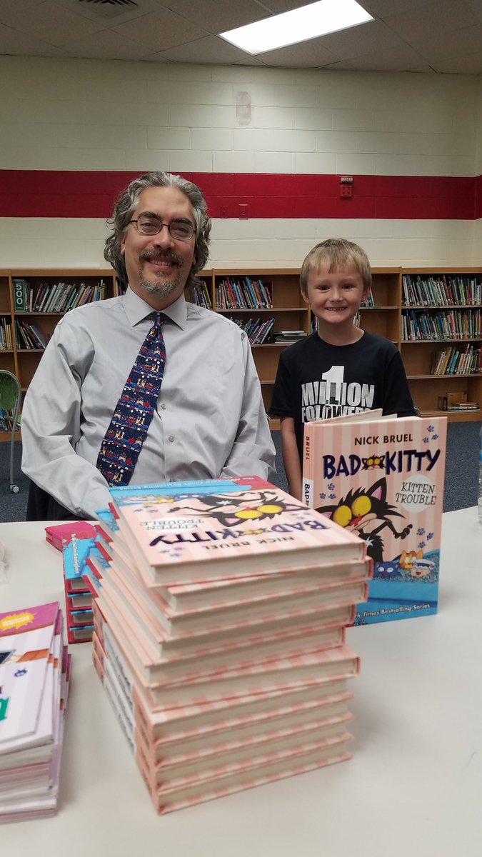 LMESReads's tweet photo. More from our visit from @nickbruel @MacKidsBooks https://t.co/7xkHejImqu