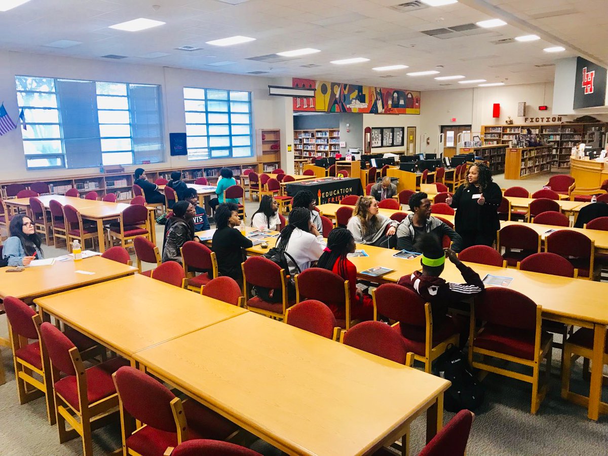RMSIPTX's tweet photo. Info sessions have been a success! Students have been learning more about our summer internship program and how internships are beneficial. If you didn't get to attend, visit our website for more information: https://t.co/di0UDbpdEc

Don't forget, deadline to apply is March 22nd! https://t.co/91teysNPe0