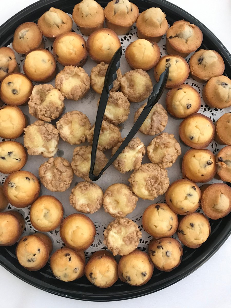 McConnellCo's tweet photo. Celebrated @IntlWD this AM by surprising our tenants with coffee, pastries and beautiful purple flowers (official #IWD19 color!) So many smiles to start the day :) #IWD19 #InternationalWomensDay https://t.co/H5m6nMxm6L