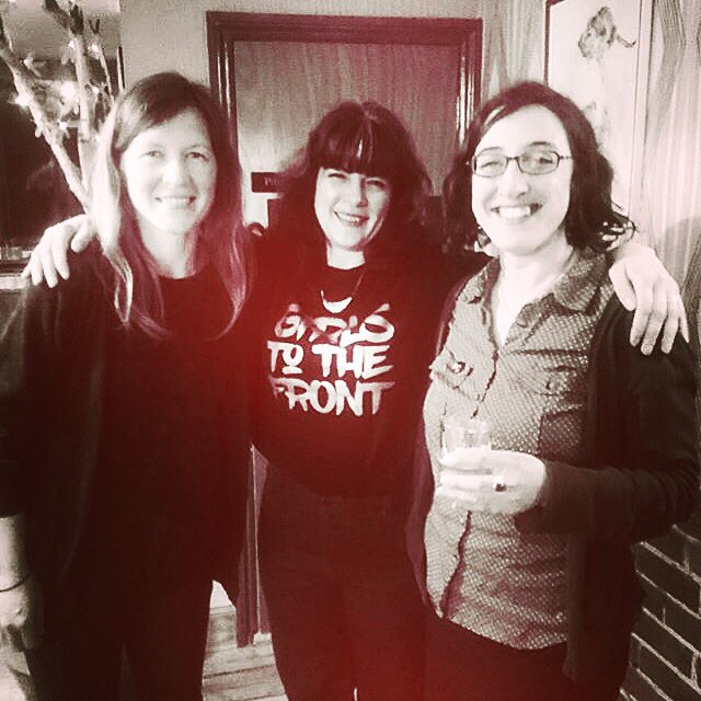 theWaveMaiden's tweet photo. On #internationalwomensday we’d like to give a shout out to all of the fierce & fabulous #womeninbeer out there! #brewster #breweryowner #craftbeer #barowner #cicerone #author #beerserver #girlswhodrinkbeer & to all of the ladies out there! #beermaven #girlstothefront https://t.co/bONH5Y0zMb