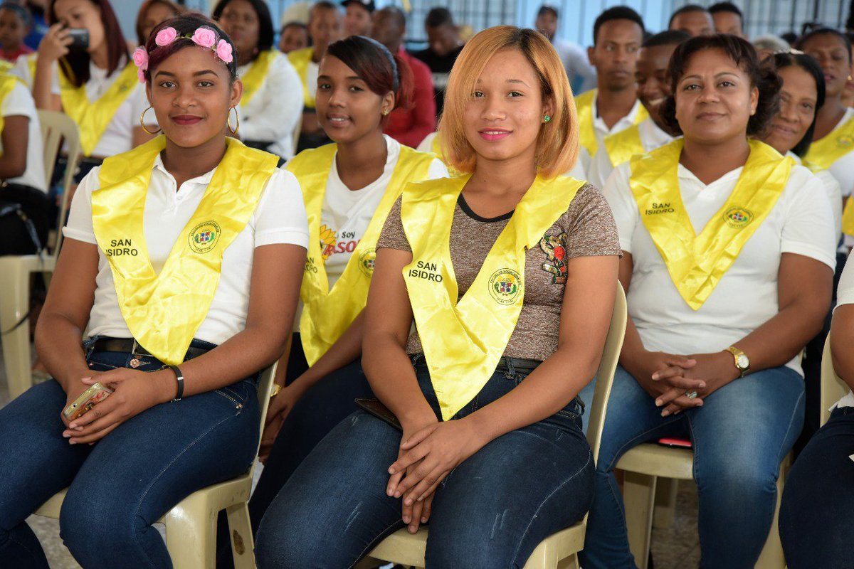propeepgob's tweet photo. De 6,096 personas egresadas de los cursos técnicos en Escuelas Vocacionales,  3,747 son mujeres 

#DiaInternacionalDeLaMujer 

#DíadelaMujer 

#DigepepContigoMujer https://t.co/U12DS43L3i