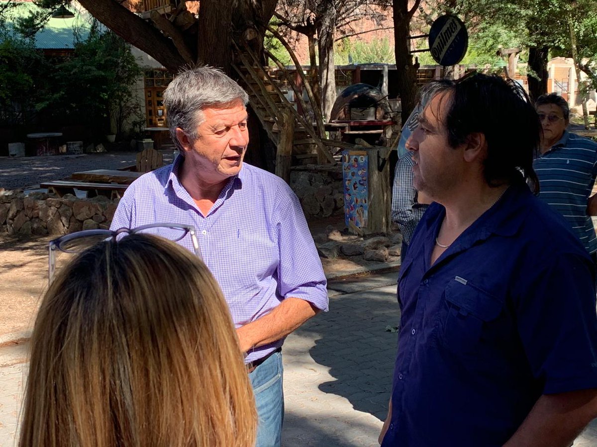 gustamenna's tweet photo. También recorrimos la Comuna del #DiqueAmeghino, un pueblo al que hay que fortalecer con mejores servicios, y que incluimos en nuestra iniciativa del turismo como una política de Estado y motor de desarrollo en #Chubut. #EsPorAcá https://t.co/7DOpG58vM2