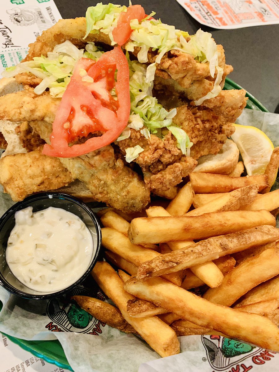 winkinglizard's tweet photo. #FishFrydays at the Lizard! A few of our faves from our #Lent Menu! πππ¦ https://t.co/JHmQm1ABnL