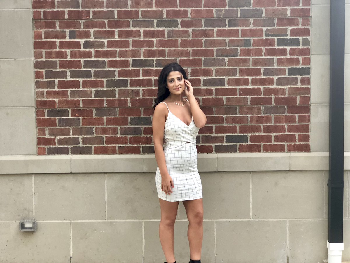 ROHLIABOUTIQUE's tweet photo. It’s our last day of our spring sale!  

25% off everything with code SHOPONLINE at checkout! 

*excludes jewelry &amp; candles*
#rohlia #InternationalWomensDay #SheInspiresMe #WomensDay #ShoppingQueen #FashionFriday #FashionCulture #shopping #shoponline https://t.co/EgI8AulDkx