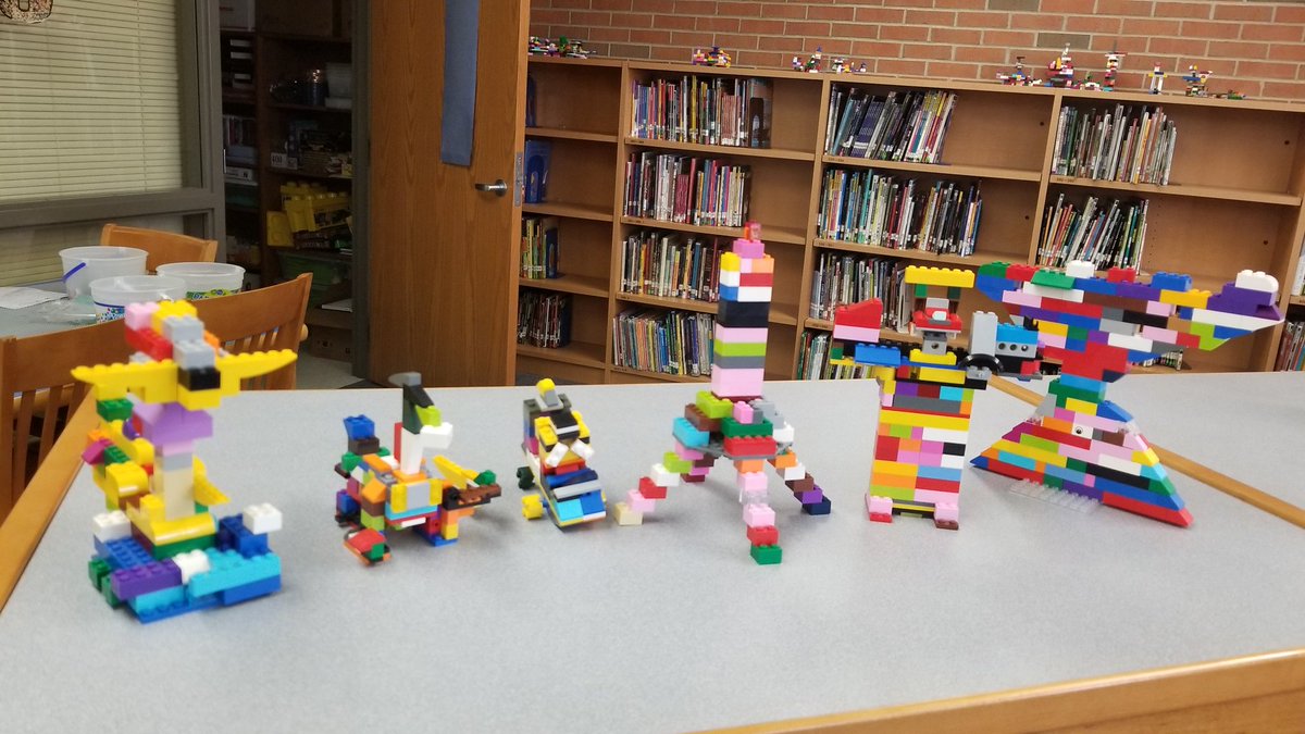 PesLibraries's tweet photo. 100 LEGO challenge ... best 4th grade designs! #pespstrong  @PES_Arabians https://t.co/BeRNLoftzq