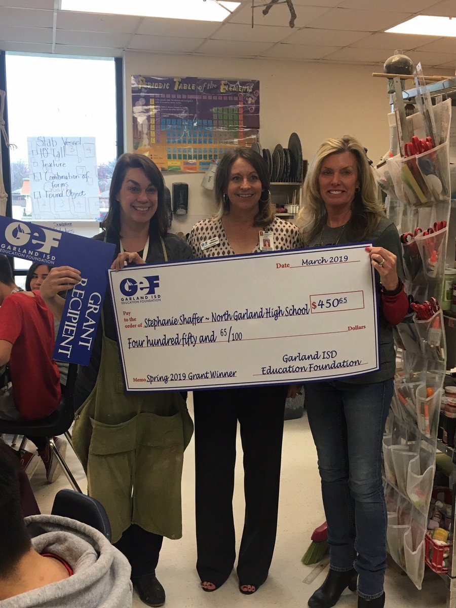 NGHS_Raiders's tweet photo. Congratulations to the following teachers for receiving Garland Education Foundation grants: Bob Robinette, Melissa Rushing, and Stephanie Shaffer. Also, congratulations to Allison Stephens for being the recipient of a GEF scholarship. #NGRaiderNation #ChooseGarlandISD @gisdnews https://t.co/I6tcViKERl