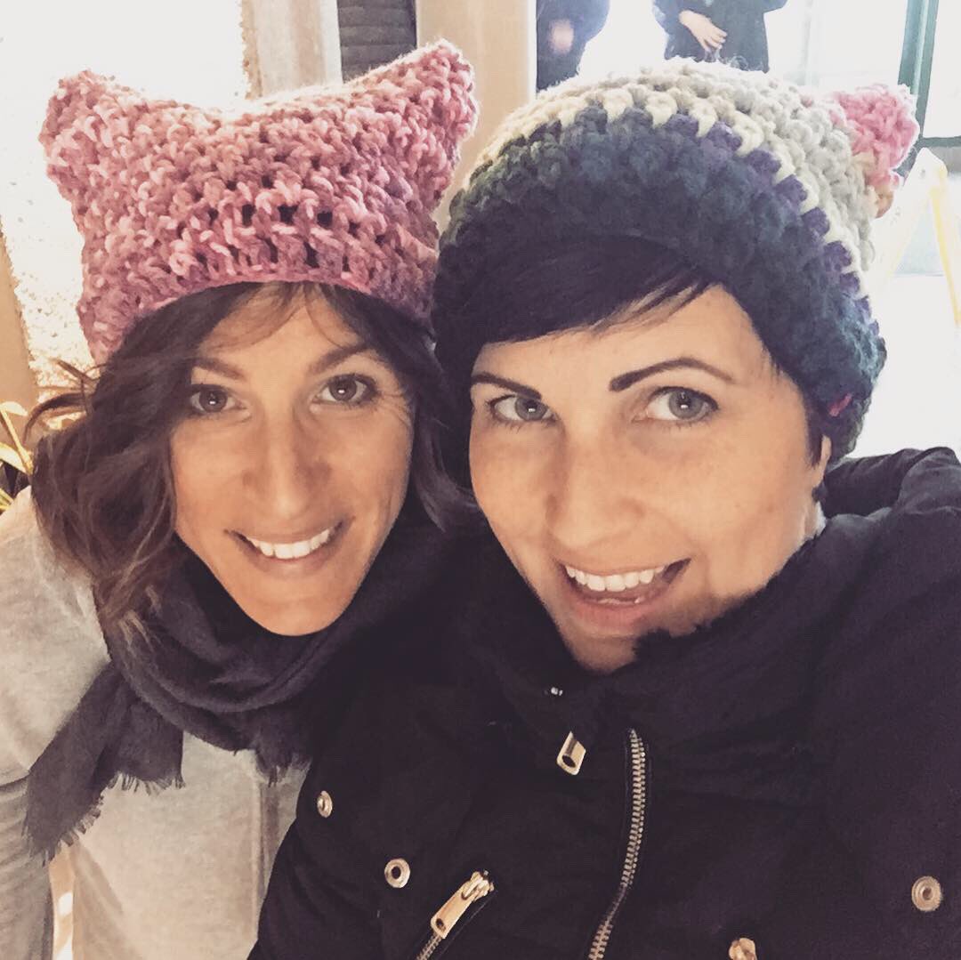 JustNatHarris's tweet photo. Ready with our #inwd2019 rally hats! Come on down to #Barrie City Hall now! @cityofbarrie @Mayor_Jeff https://t.co/jDdtMeBaX6