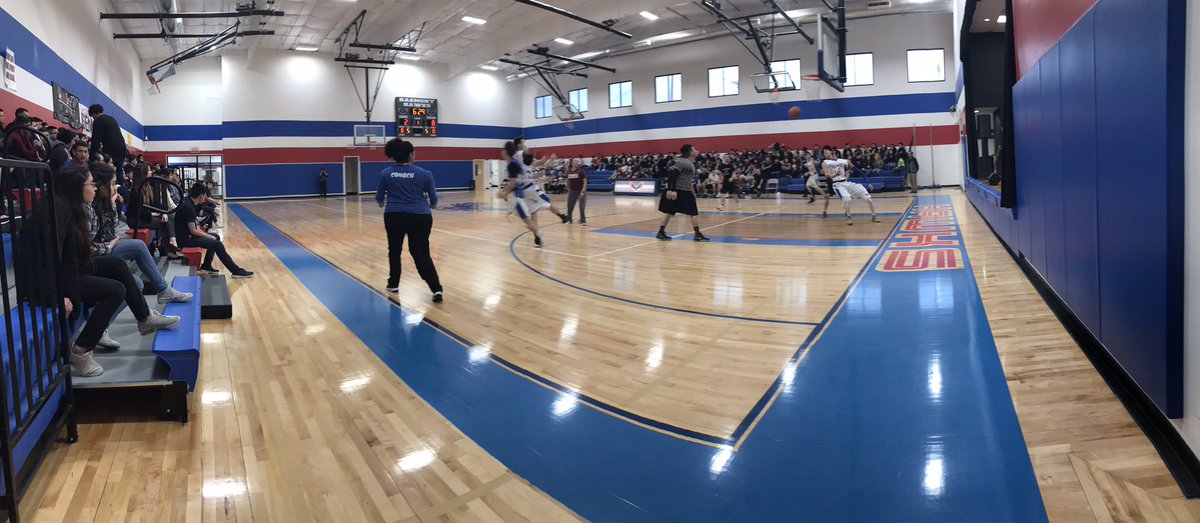 Fun game between staff and athletes right before spring break 2019. <a href="/HseLaredo/">HSE Laredo</a>