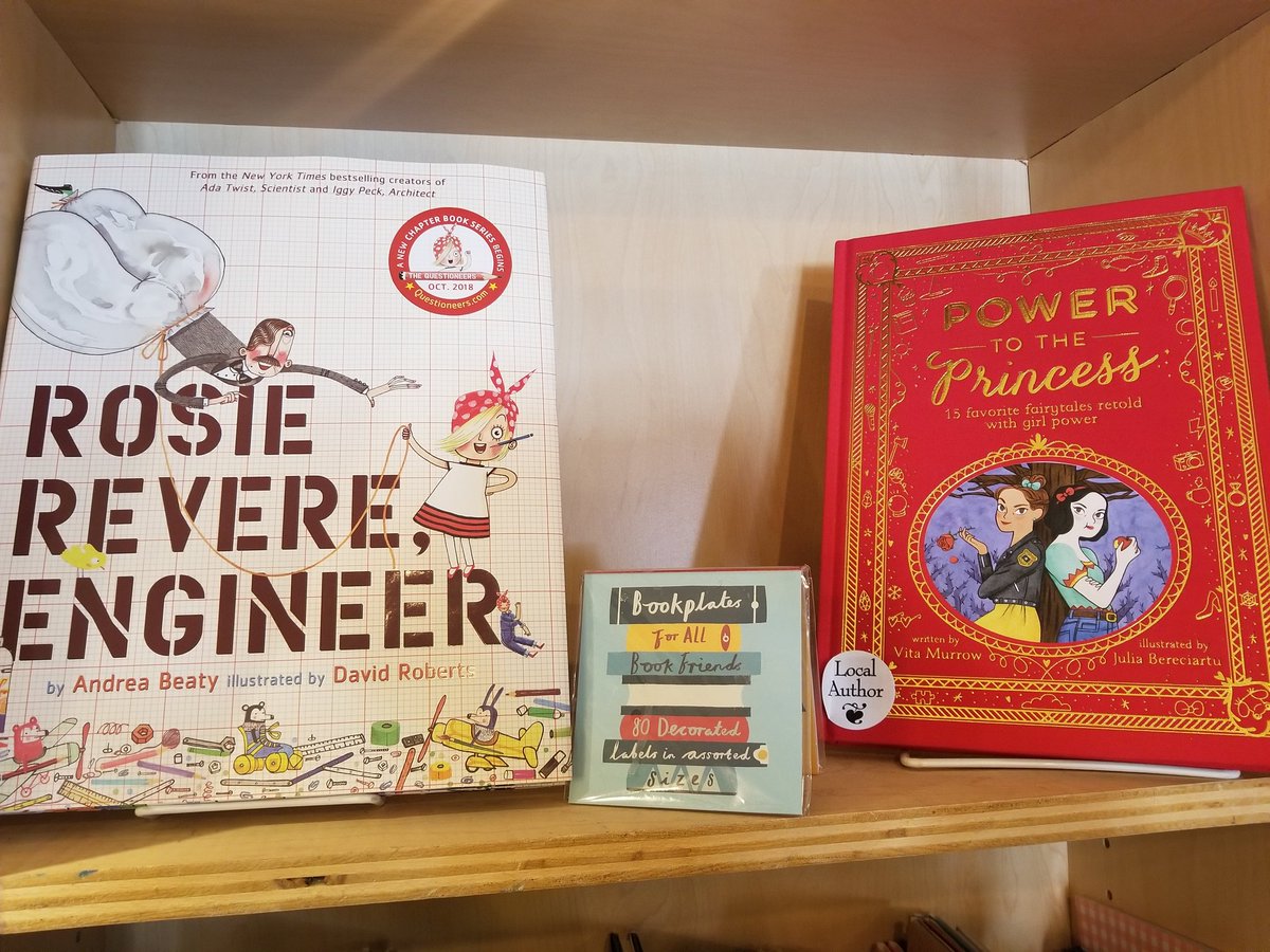 papercutsjp's tweet photo. Here’s to strong women. May we know them. May we be them. May we raise them.

Happy International Women's Day, friends! We've got so many great titles in store, to help readers of all ages celebrate this wonderful day😊📚📚
#papercutsjp #IWD #IWD2019 https://t.co/59uG2lpRMi