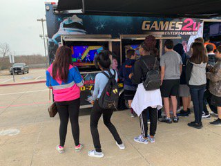WMS_Wildcats's tweet photo. THANKS TO THE BUSINESSES THAT SUPPORTED OUR FUNFEST!!
POKEY O'S, KONA ICE, THE DAPPER DOUGHNUT, GAMES 2U, DJ RANDY-MOUTH FROM THE SOUTH, CULVER'S, SOULMAN'S, CHICK-FIL-A ROWLETT, CHILOSO'S, SHENANIGANZ, MAJORS LAW FIRM, 7-ELEVEN-NORTH GOLIAD
THANK YOU SO MUCH!  #WMSPTA https://t.co/b5MMdBPnMM