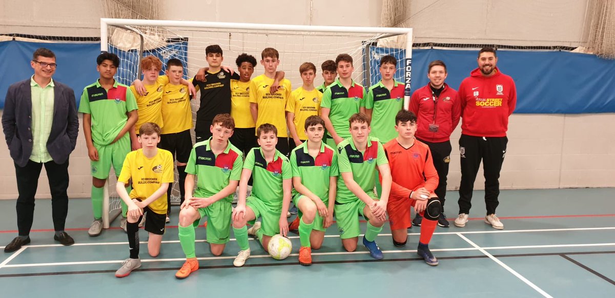 Tonight our U15s hosted a well drilled Oxford side in what was a fantastic, tense and close game of Futsal with the score ending up in Oxfords favour 5-4! Many thanks to Oxford for travelling down, safe journey home!🖤💛❤️⚽️